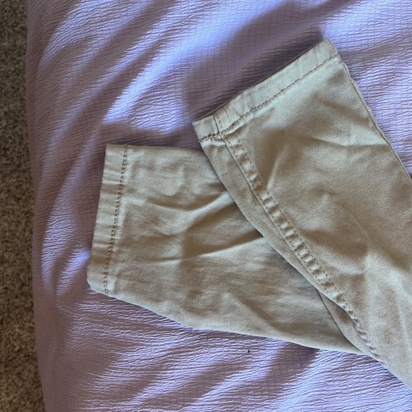 Joes khakis for size 5. Never been worn. - Picture 4 of 4